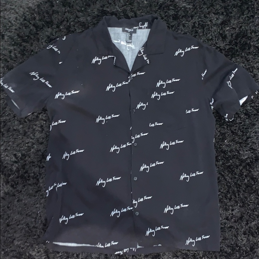 Men’s button shirt